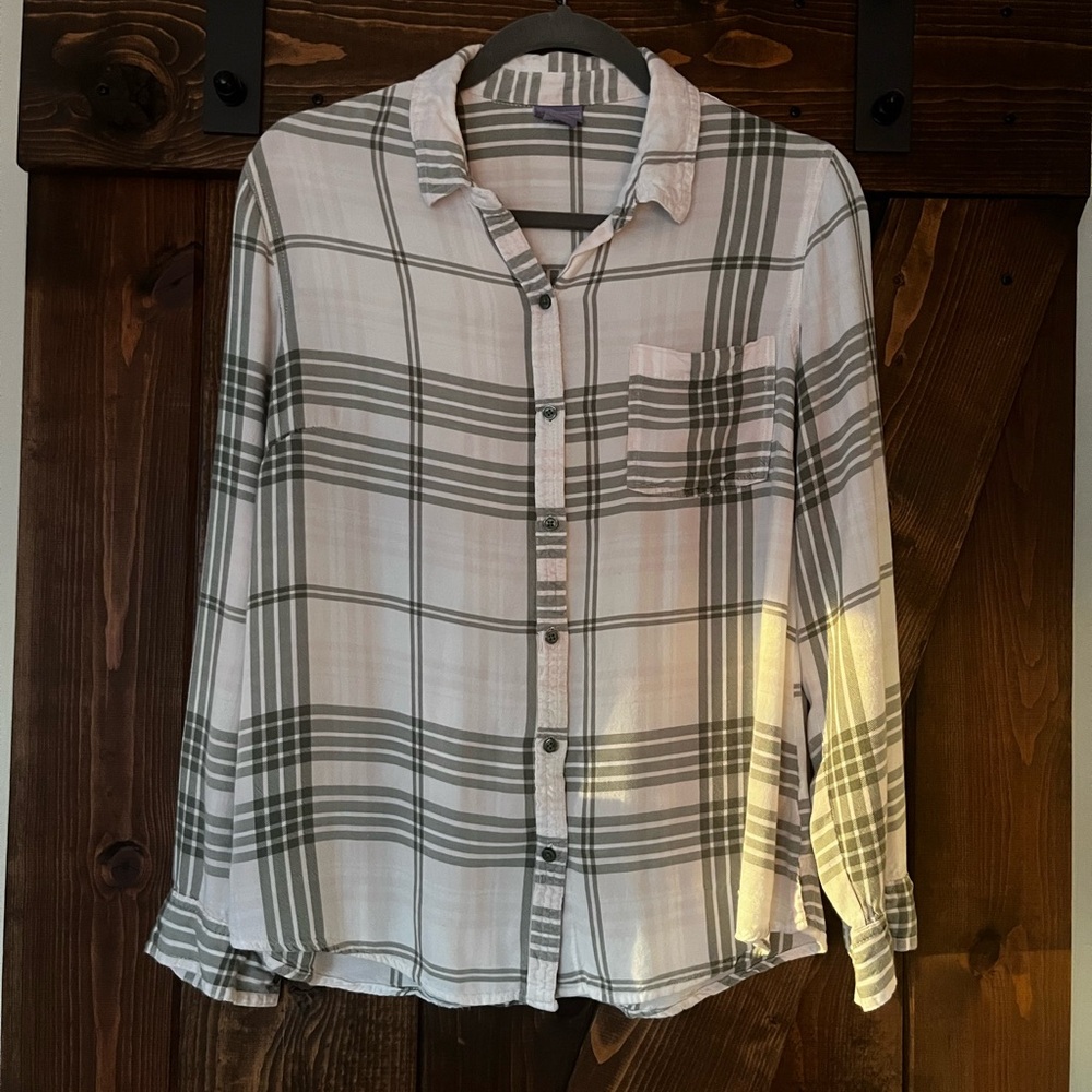 Laura Scott Women’s Button Down Shirt
